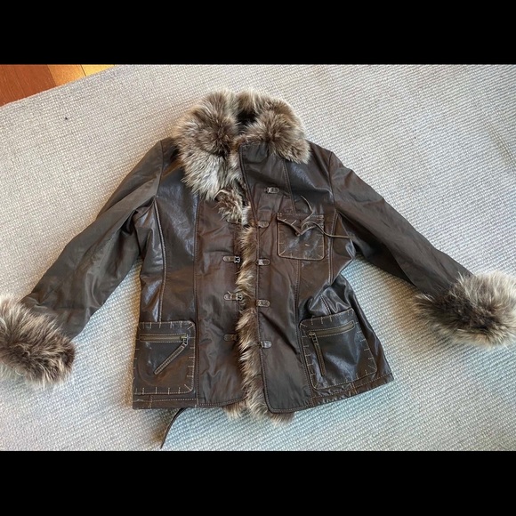 Fox Fur Winter Jacket - Picture 1 of 5
